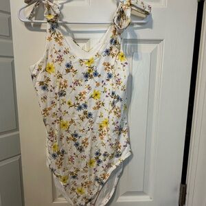 Old Navy Floral V-Neck Bodysuit
